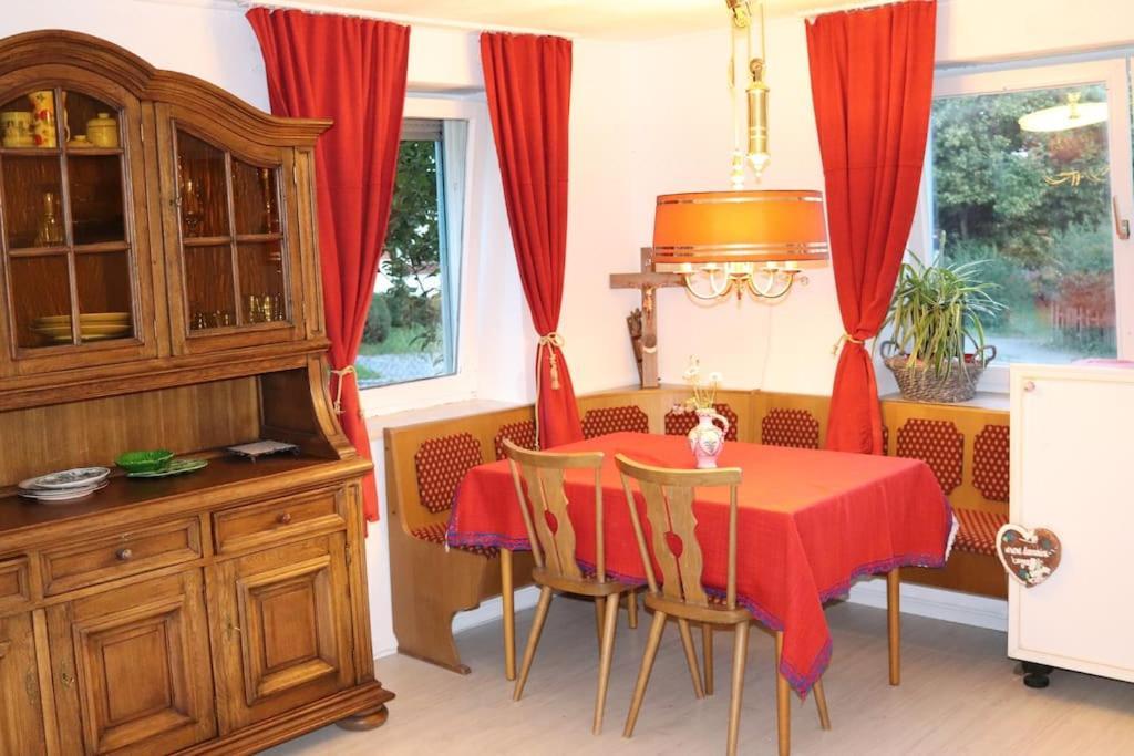 Finning Charming Historical Farmhouse מראה חיצוני תמונה